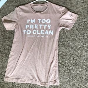 I’m too pretty to clean kittenish top